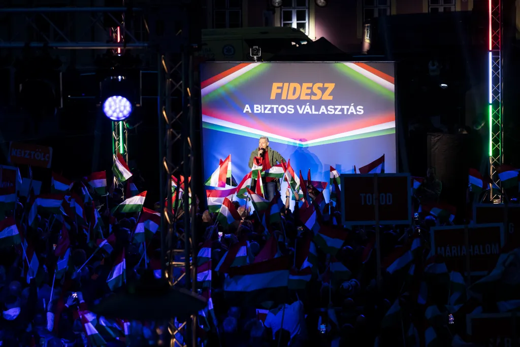 Orbán Viktor Országjárás Esztergom 2026.03.25.
Pataky Attila