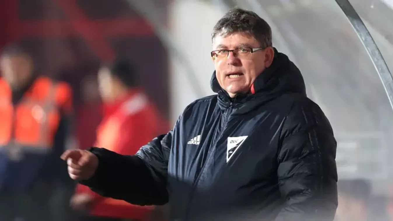 „Ég és föld most a különbség" - a Loki legendája is részt vett a háborúellenes gyűlésen