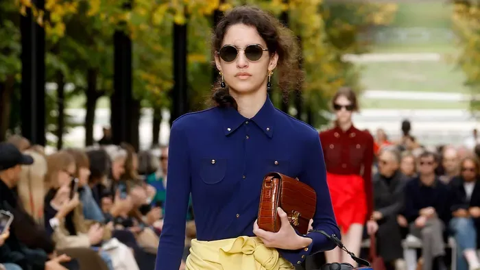 Tavaszi divat: ezeket a szoknyákat viselik a trendi nők