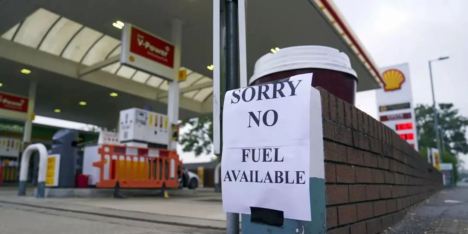 Pániktankolás miatt üzemanyaghiány alakult ki Londonban