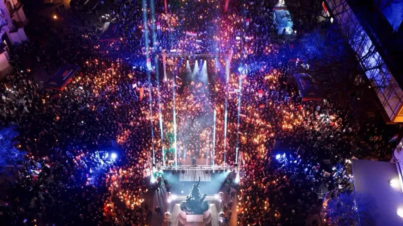 Ez a tömeg ereje: Ha csak egy képet nézel meg az egri békemenetről, ez legyen az