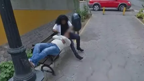 A Google Térkép buktatta le a hűtlen feleséget – azonnal válás lett a vége