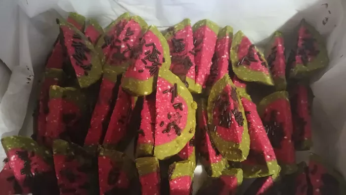 Több mint édesség: Egy falu mozdult meg a 3 éves Laráért