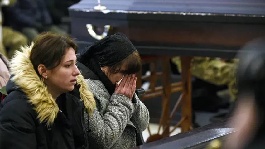 Ukrajna a húszéves háborús özvegyek országa lett