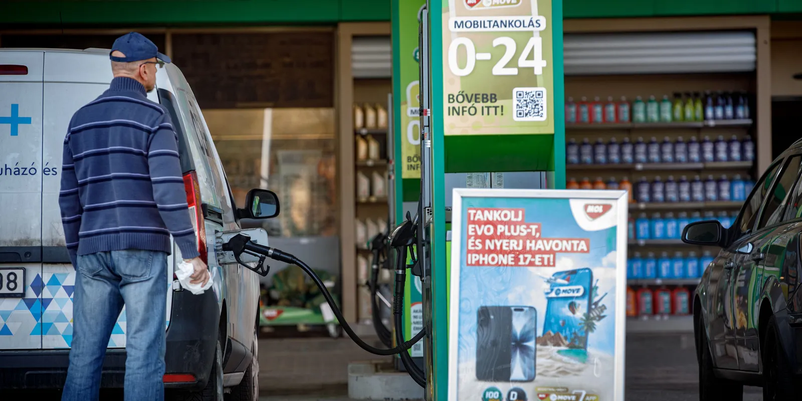 Zelenszkij-felárral már 730 forintot fizetnénk a dízelért