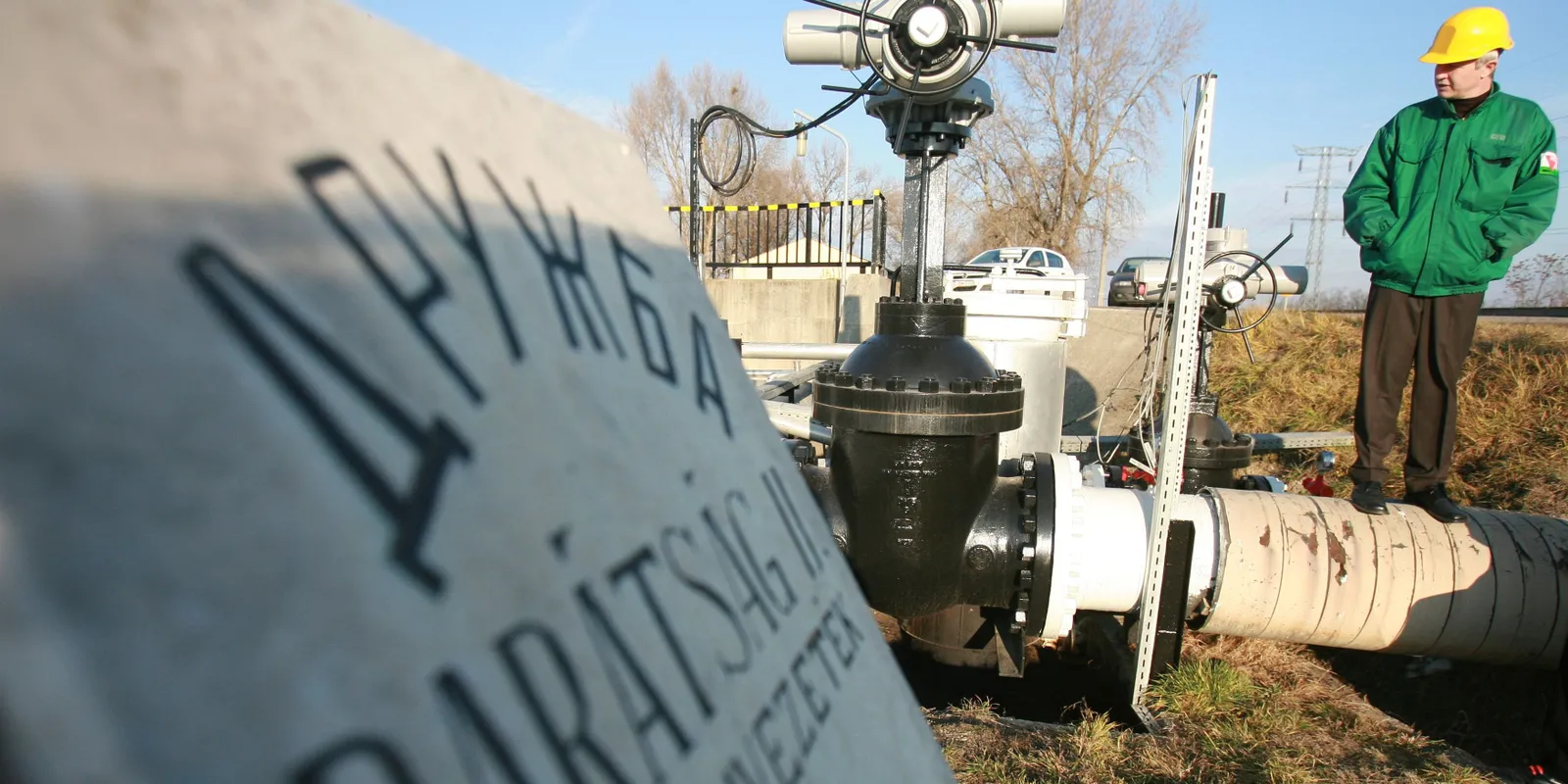 Zelenszkij olajblokáddal zsarolja Magyarországot