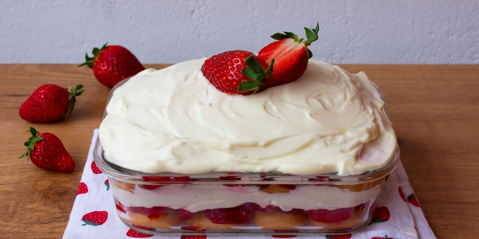 Könnyű és habos: epres tiramisu lesz az idei húsvét sztárja