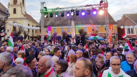 Érkeznek az első fotók: ezzel kell majd szembenéznie Orbán Viktornak Szentendrén