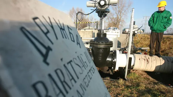 Zelenszkij olajblokáddal zsarolja Magyarországot