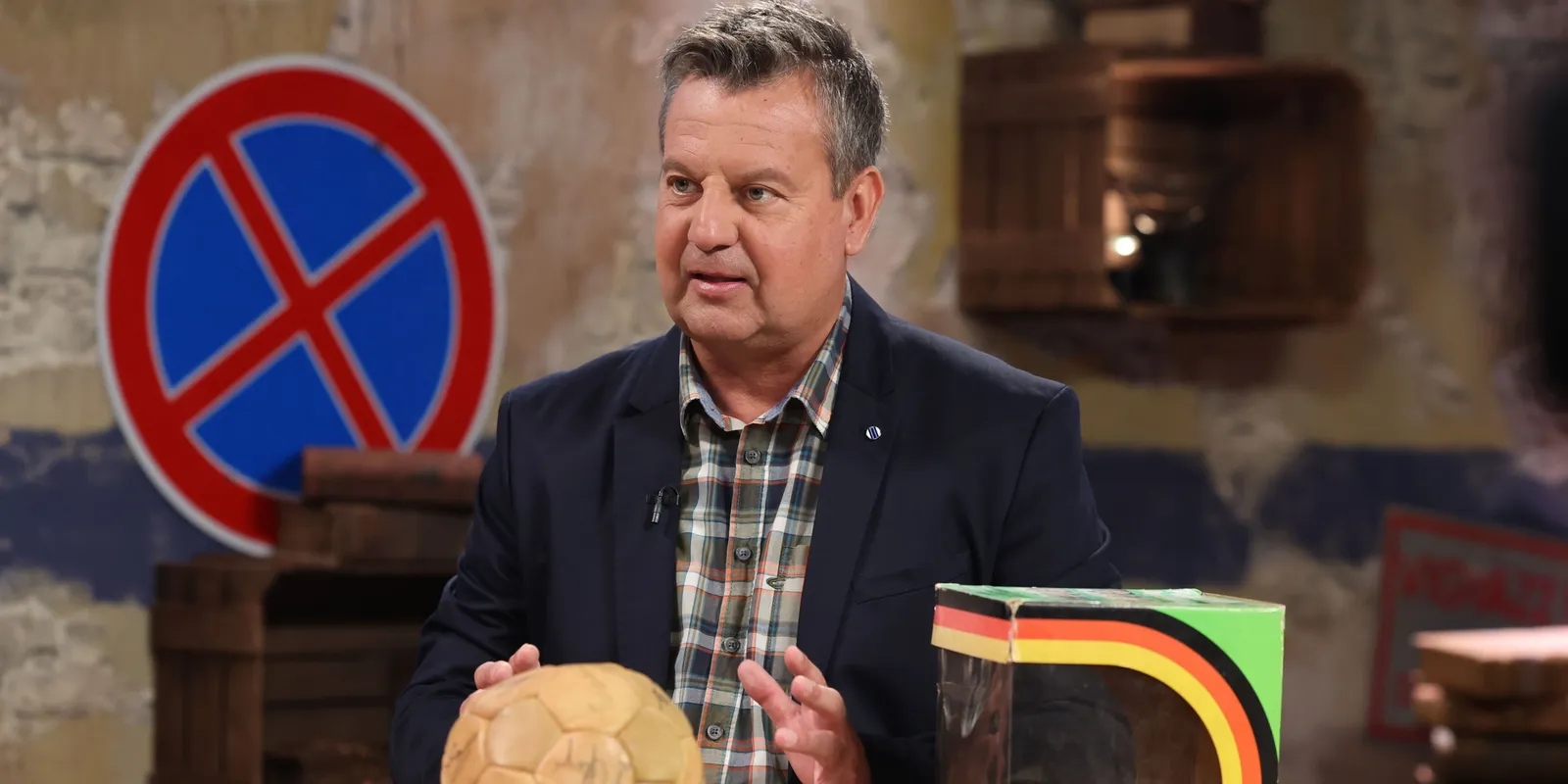 Dedikált futballabda érkezik a Kincsvadászok VIP-be