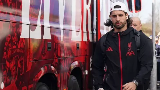 Percekkel a meccs előtt Szoboszlai miatt találgatnak a drukkerek