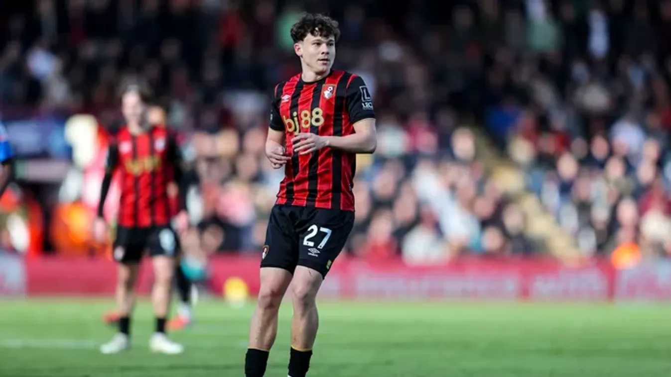 Tóth Alex szerelme el sem tudta titkolni, milyen ajándékot kapott