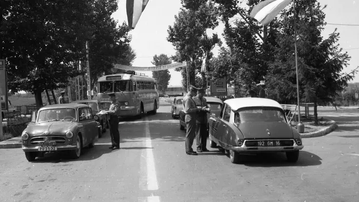 Így várakoztunk a határon, amikor még tényleg várni kellett