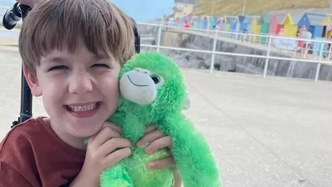 Ritka genetikai mutációban szenved a kisfiú - életét még tinédzserkora előtt elveszítheti