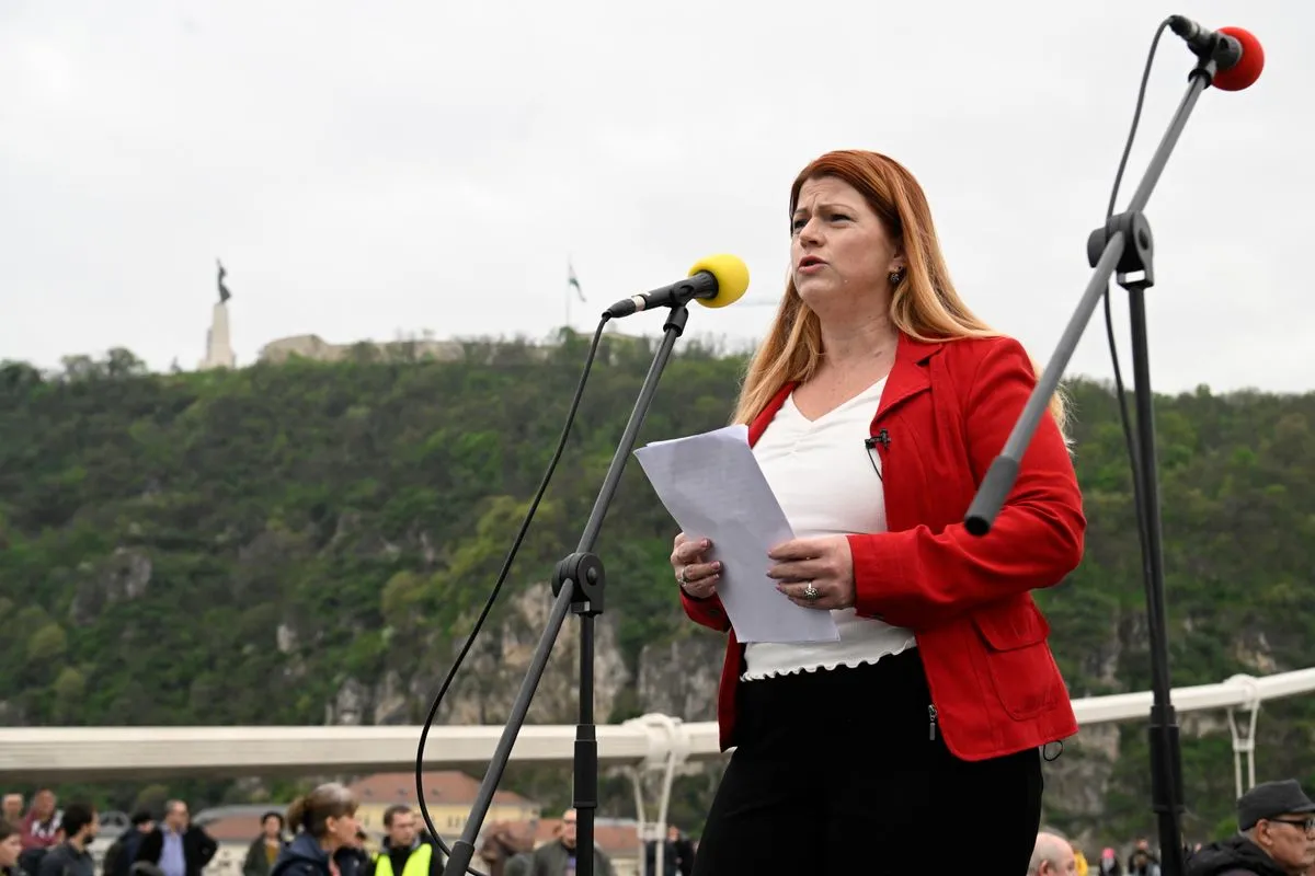 Laczó Adrienn tiszás ügyvédnő védi az aranykonvojt