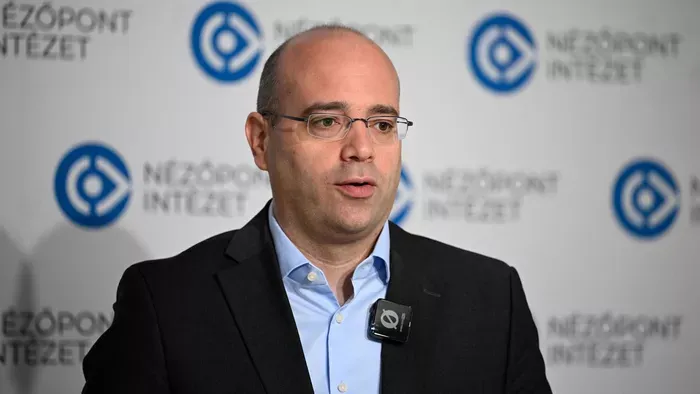 Fordulat jöhet a kampányban: napokon belül!