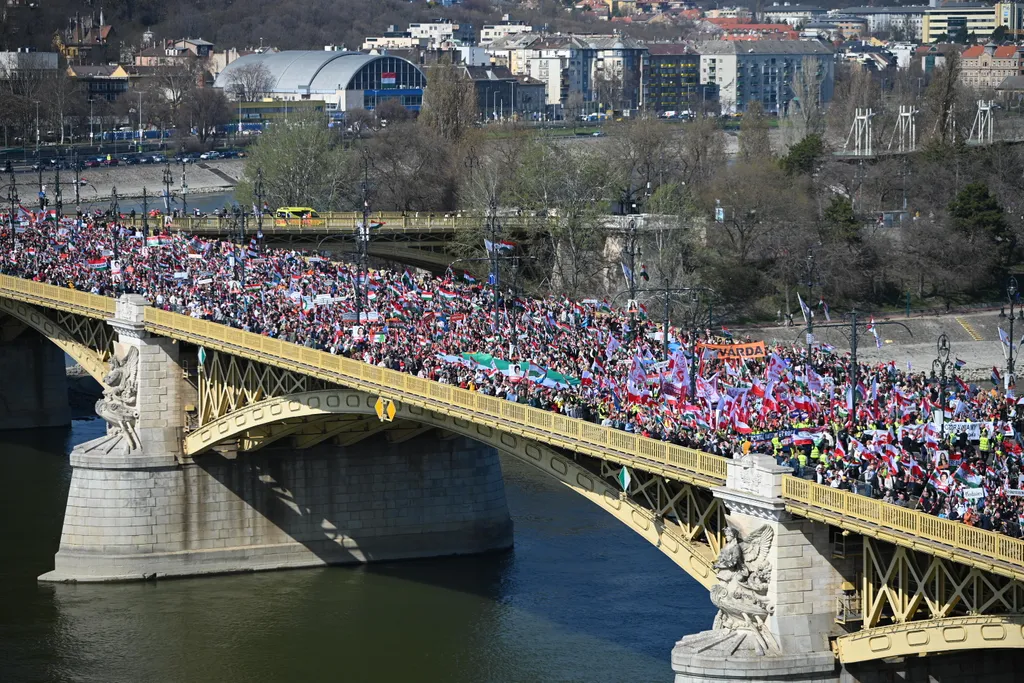 2026.03.15 _Békemenet