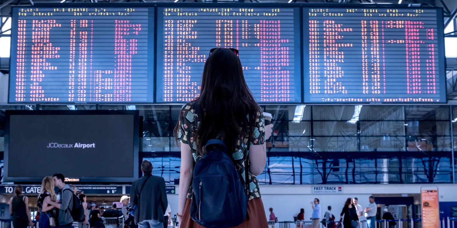 Mit ér egy utasbiztosítás a háborús helyzetben? Mutatjuk!