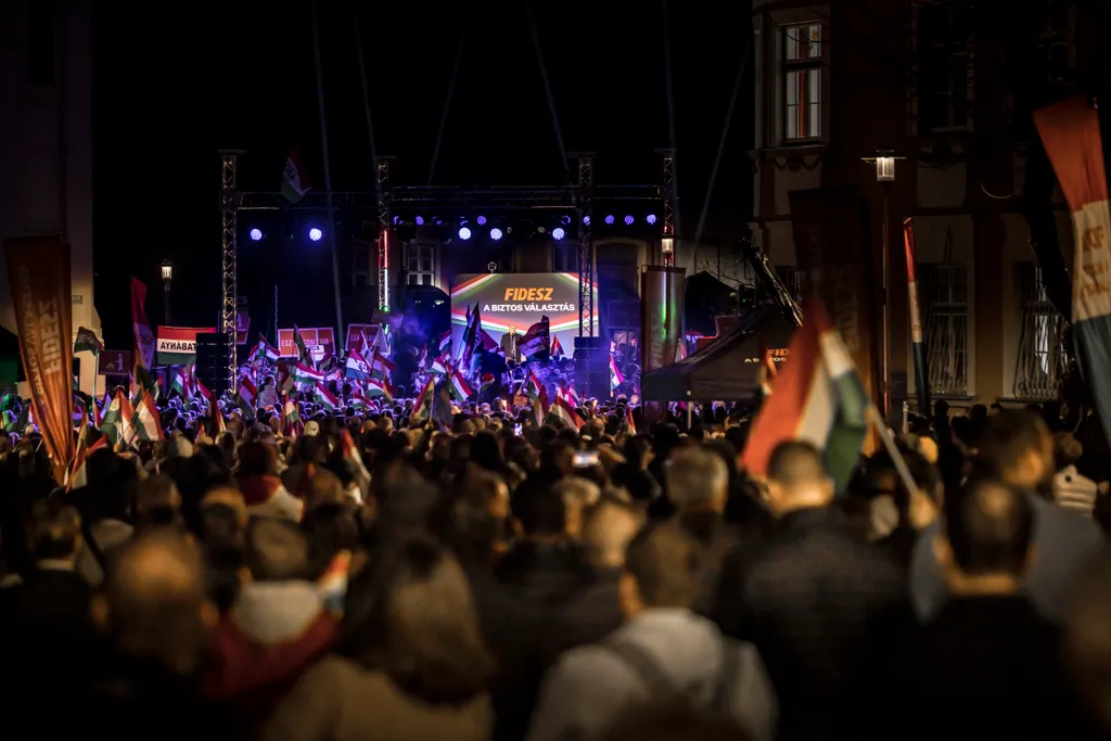 2026.03.25.Orbán Viktor_Országjárás_Esztergom