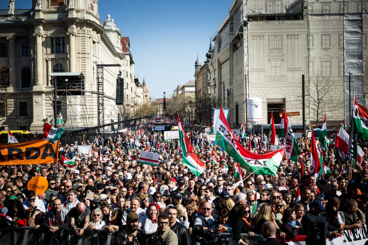 2026.03.15 _Békemenet