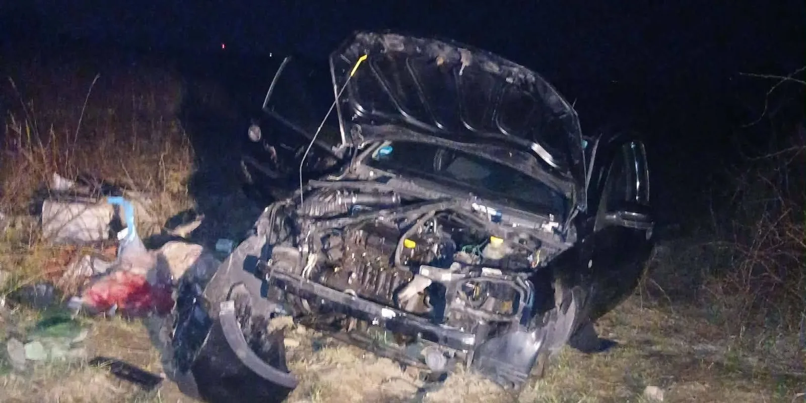 „Lerobbantam, de mire visszatértem, szétlopták az autómat!”