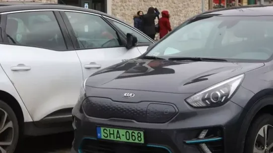 Ezeknek az autósoknak nincs többé zöld rendszám