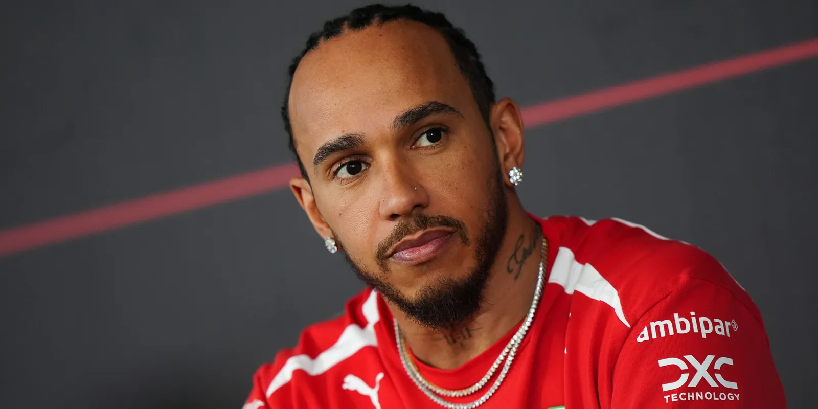 Hamilton traumáról vallott, majdnem elájult a szülésnél