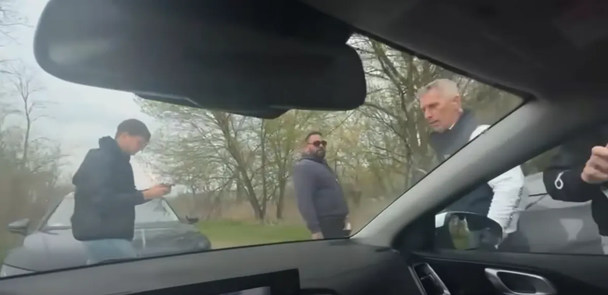 Újabb újságírónak mentek neki a tiszások