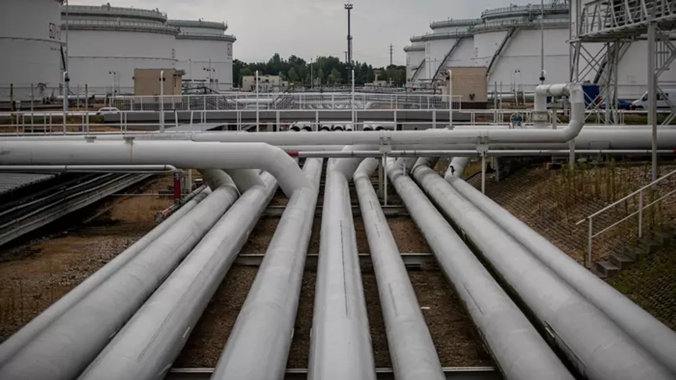 Elindult a tényfeltáró küldöttség a Barátság kőolajvezeték ügyében - Videó