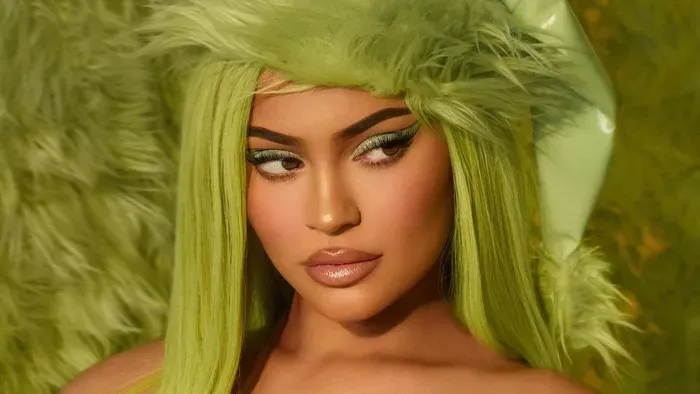 Merész fotózáson vett részt Kylie Jenner