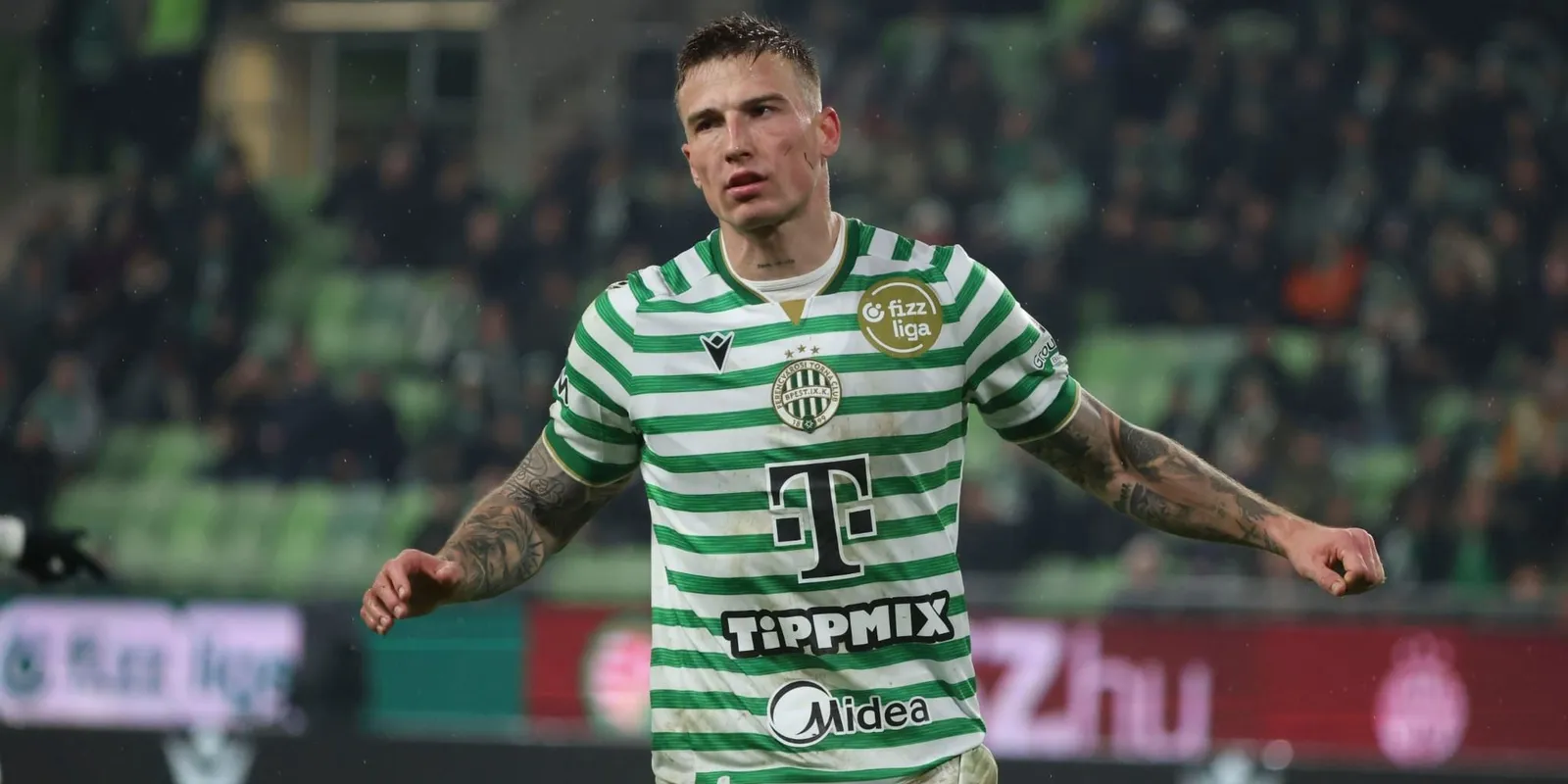 Marco Rossi árgus szemekkel figyeli a Fradi csatárát