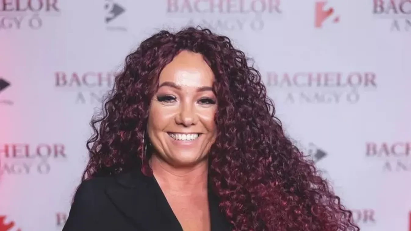 Éjjel is hívogatják a férfiak Nagy Ő Böbét