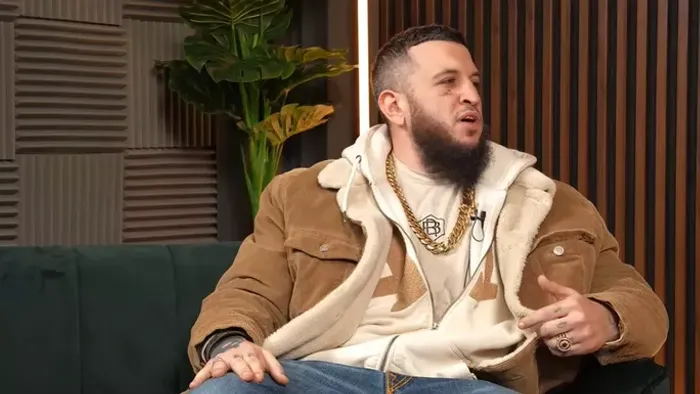 Jaber nem viccelt, olyan akar lenni, mint Orbán Viktor