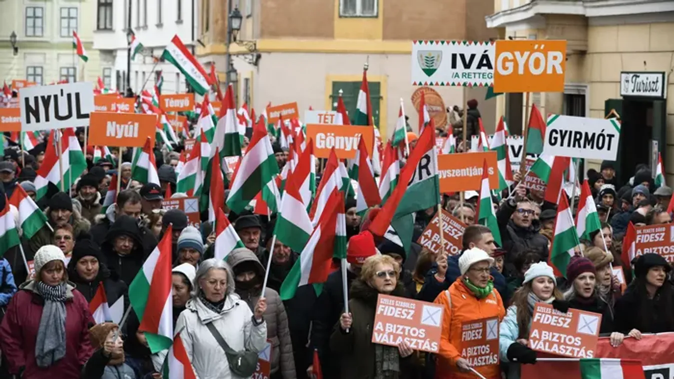 Elképesztő a tömeg Győrben, friss fotók az országjárásról