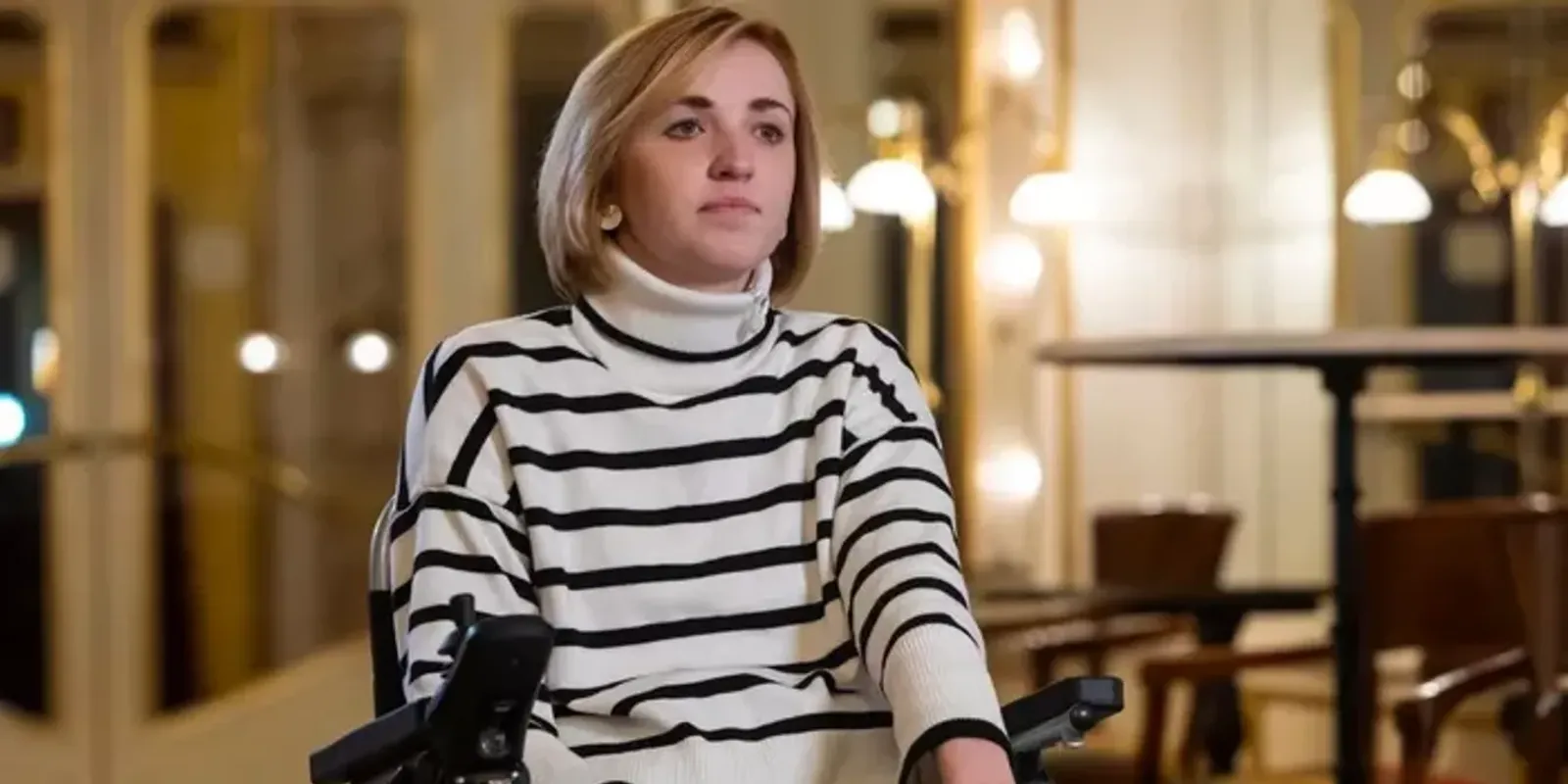 Minden erejét összeszedi a lebénult balerina