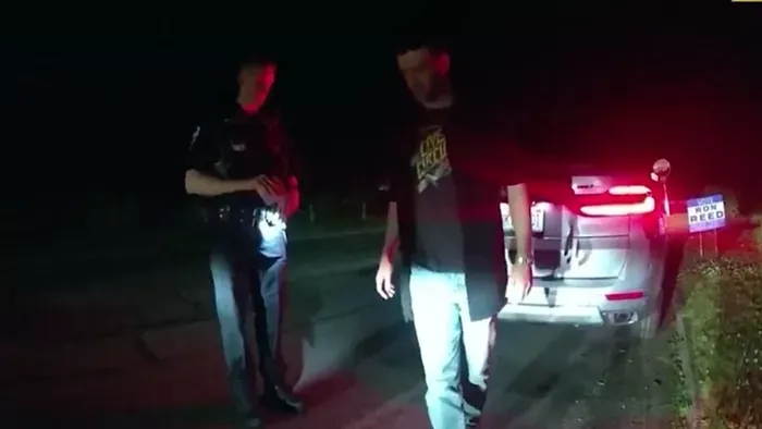 Justin Timberlake bajba került, rendőrök vitték el - videó