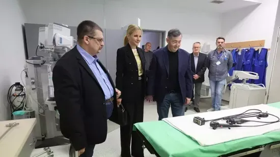 25 milliós kórházi fejlesztés Edelényben dr. Várkonyi Andrea és Mészáros Lőrinc jóvoltából