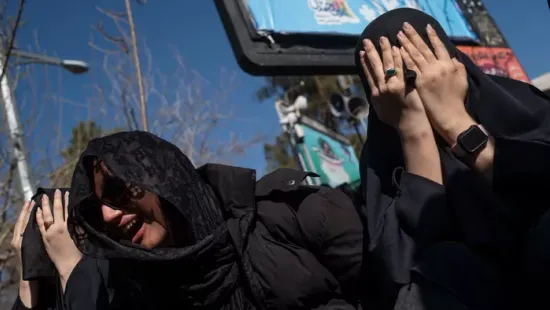 Rakéták, lángoló épületek: mutatjuk a közel-keleti háború borzalmait és pusztítását – Galéria