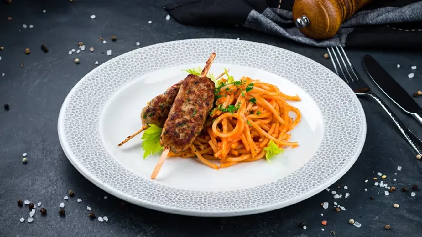 Kebab spagetti: imádja ezt az ételt az internet