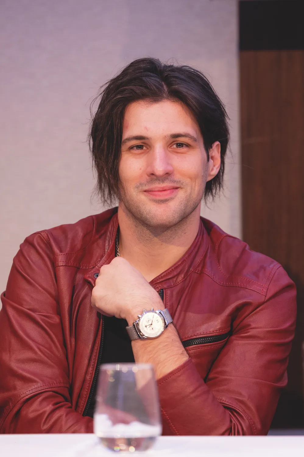 Ember Márk szerepei még inkább felértékelődnek majd a rekordkísérlet után: a színész 24 órán keresztül olvas fel műveket .