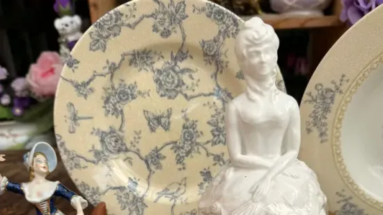 Bridgerton-láz egy magyar piacon: titkos arisztokrata kincsek bukkantak fel