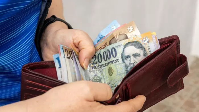  A nettó átlagkereset 28 százalékkal nőtt januárban