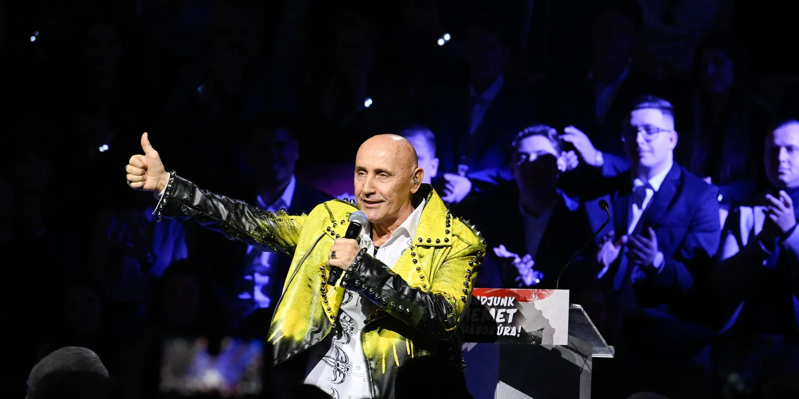 Pataky Attila fergeteges hangulatot teremtett Esztergomban