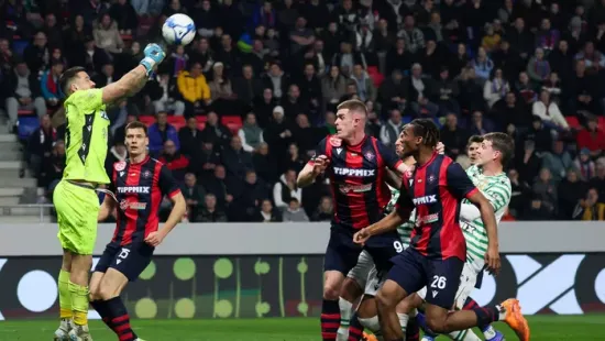 "Bárcsak ott lehetnék mellette" - édesanyjának üzent a vereség után a magyar kapus