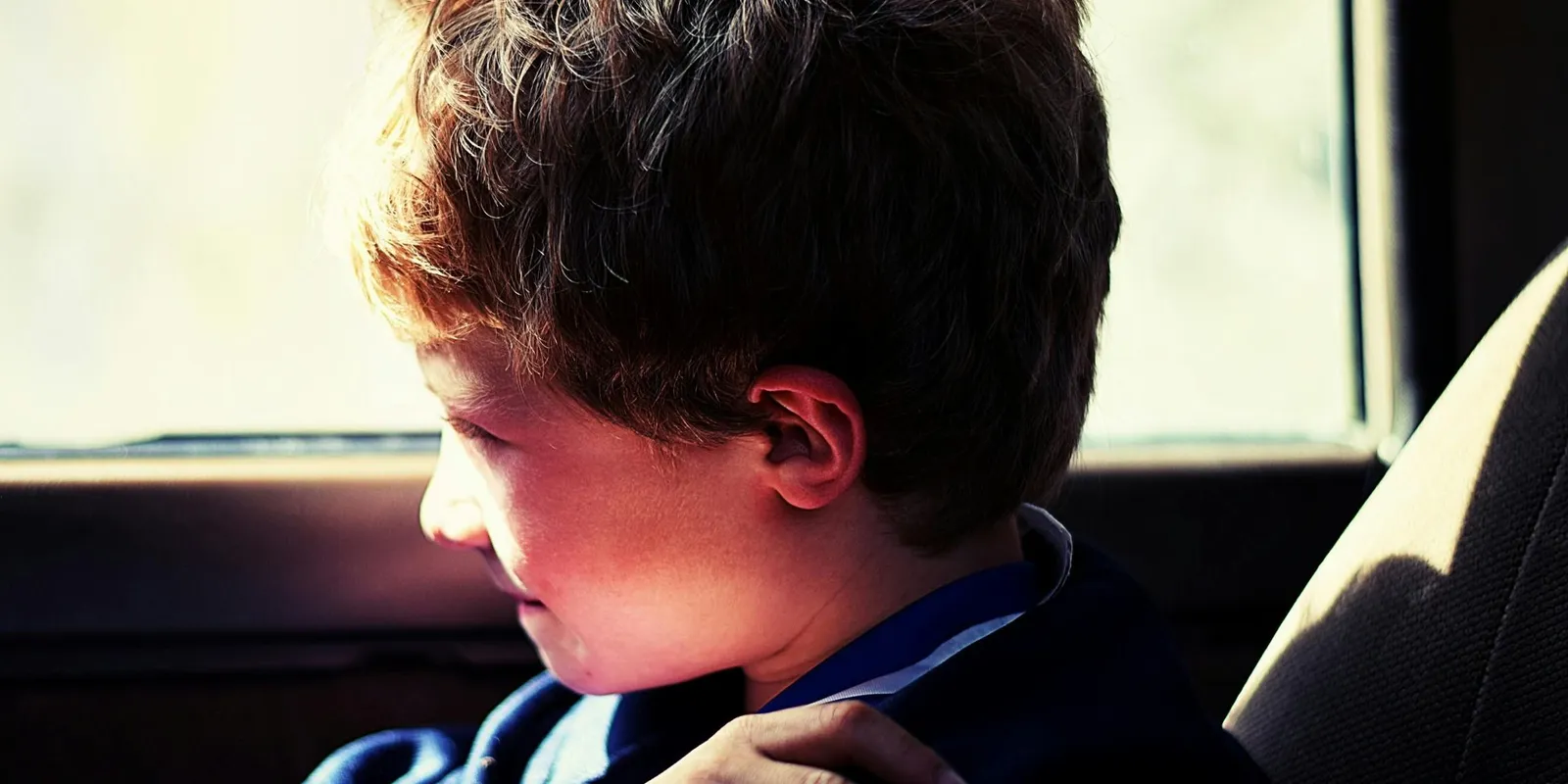 Félreértésből elrabolta gyermeke zaklatóját