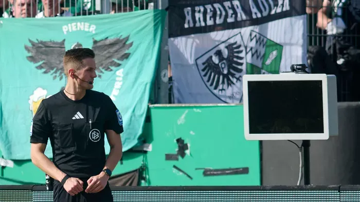 Kihúzták a konnektorból a VAR-t Dárdaiék meccsén – Videó