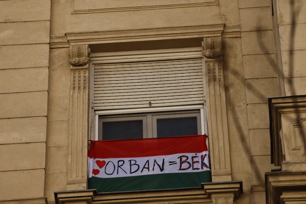 2026.03.15 _Békemenet