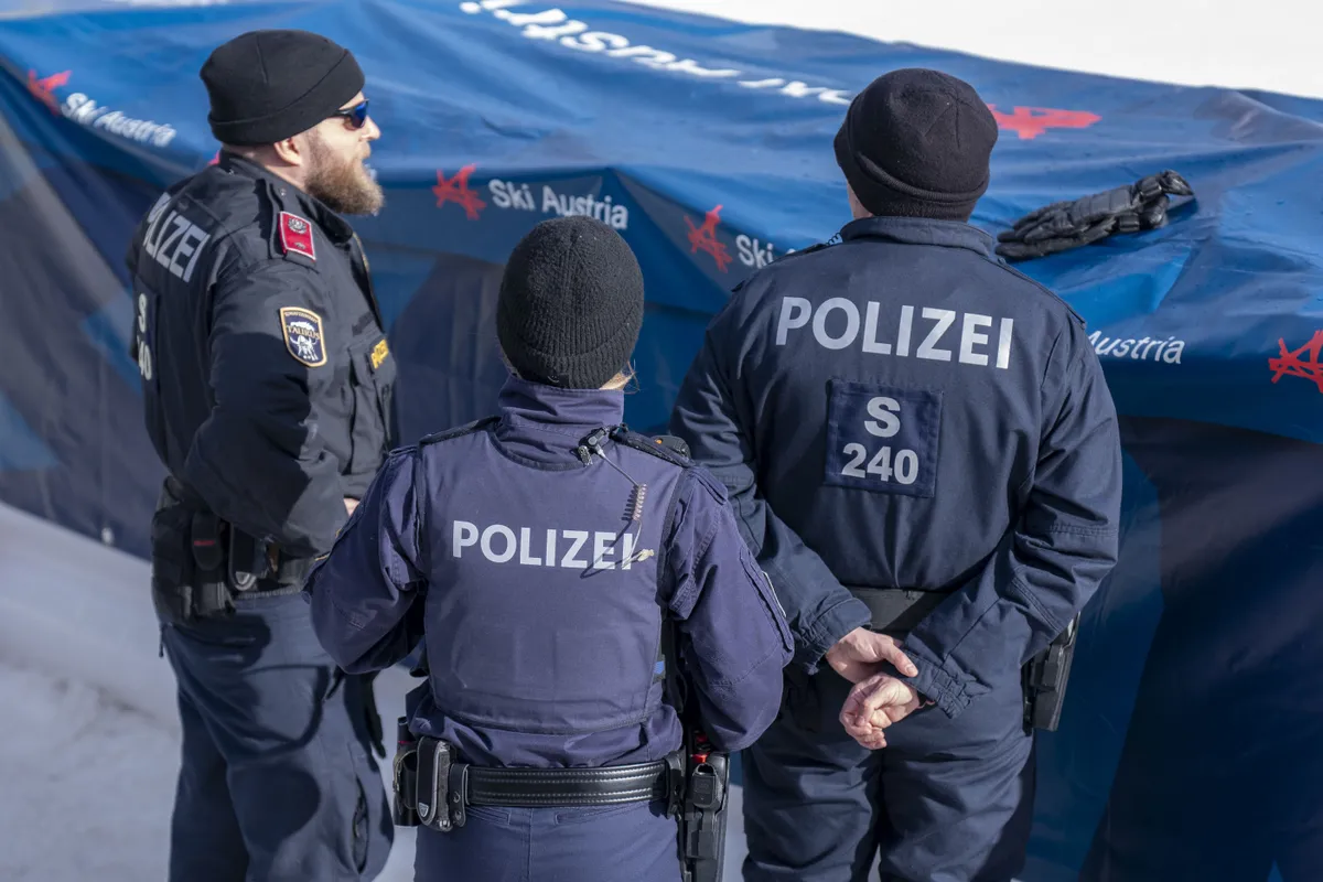 Aranyláncot lopott a férfi Salzburgban, kattant a bilincs