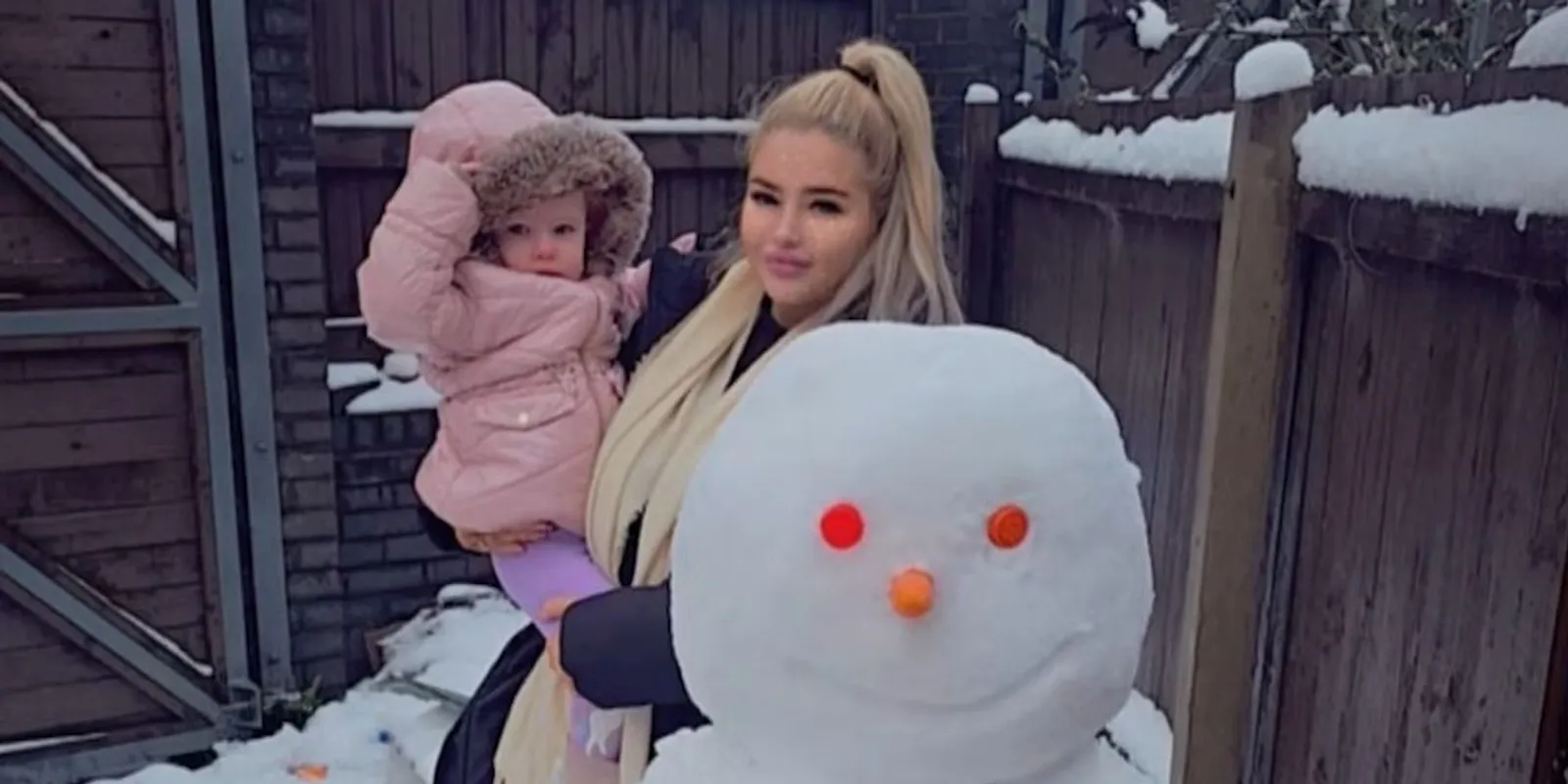 Nevetőgáz-függőség okozta a fiatal sminkes halálát