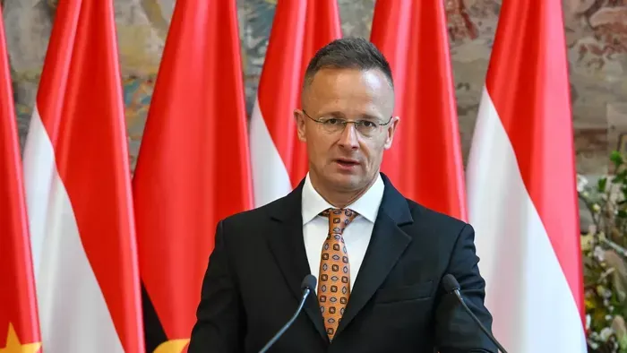 Az ukrán propagandasajtó önmerényletekről hadovál